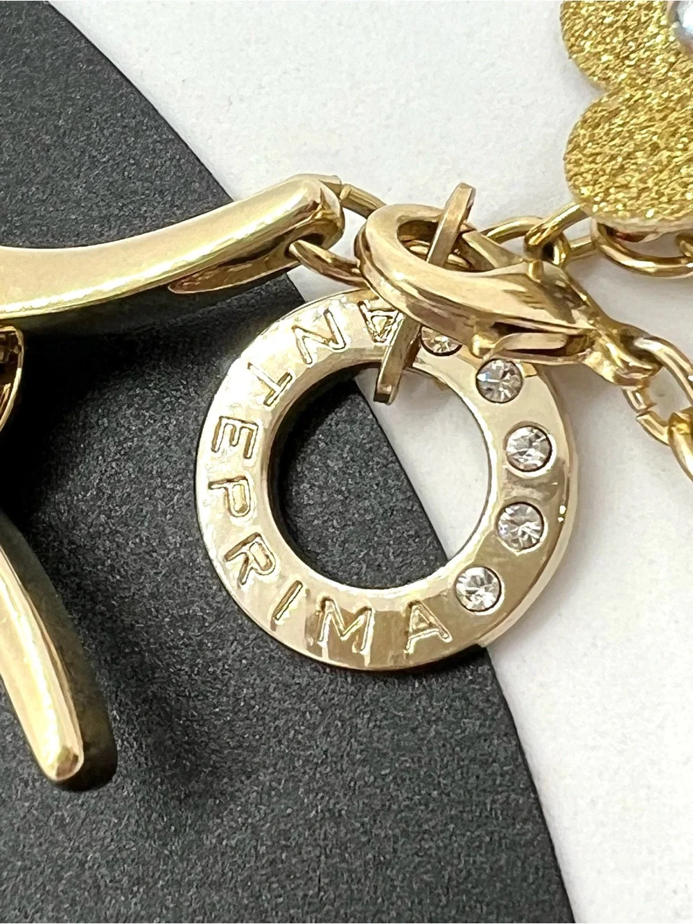 Anteprima Gold Fiori Flower Crystal Glove Holder Bag Charm Keychain Clip